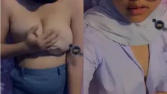 Pelajar SM4 Lepas Busana Pamer Toket Video by Tube8